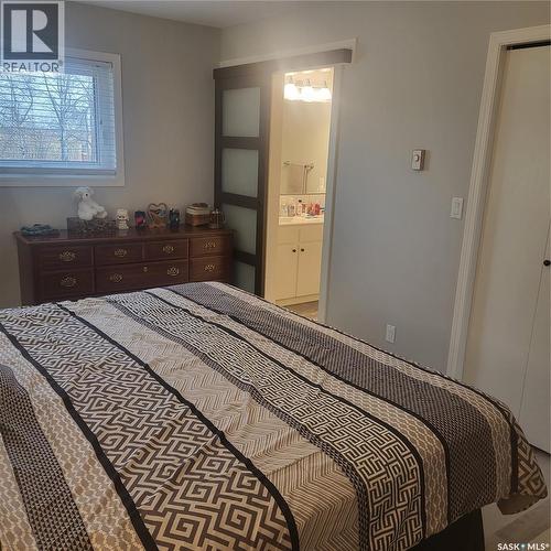 Kreklewich Acreage, Melville, SK - Indoor Photo Showing Bedroom