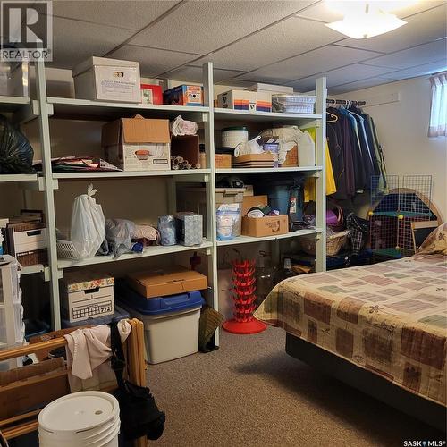Kreklewich Acreage, Melville, SK - Indoor With Storage