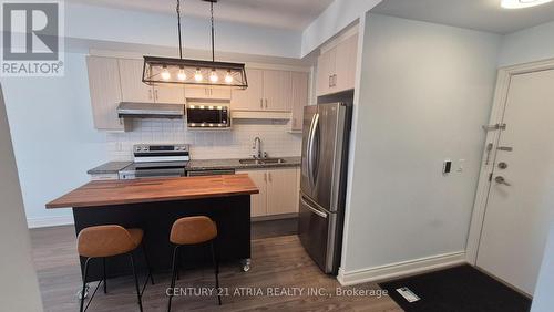 801 - 33 Clegg Road, Markham, ON - Indoor Photo Showing Kitchen With Stainless Steel Kitchen With Double Sink