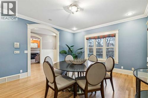 3019 6 Street Sw, Calgary, AB - Indoor Photo Showing Dining Room