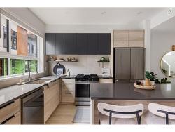 72 30530 CARDINAL AVENUE  Abbotsford, BC V2T 0L5