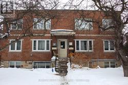 6 - 17 SOUTH KINGSWAY ROAD  Toronto, ON M6S 3T2