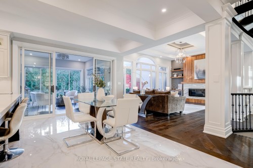 126 Mcgregor Crescent, Hamilton, ON - Indoor Photo Showing Dining Room