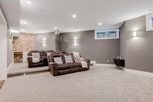 126 Mcgregor Crescent, Hamilton, ON - Indoor Photo Showing Basement