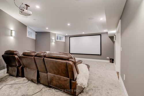 126 Mcgregor Crescent, Hamilton, ON - Indoor