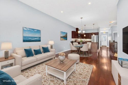 26 Manitoulin Trail, Hamilton, ON - Indoor Photo Showing Living Room