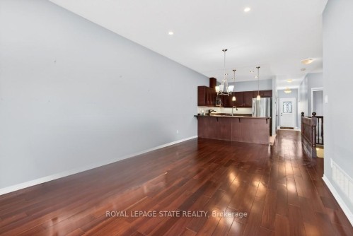 26 Manitoulin Trail, Hamilton, ON - Indoor