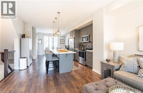 15 Pierre Trudeau Lane, Grimsby, ON - Indoor