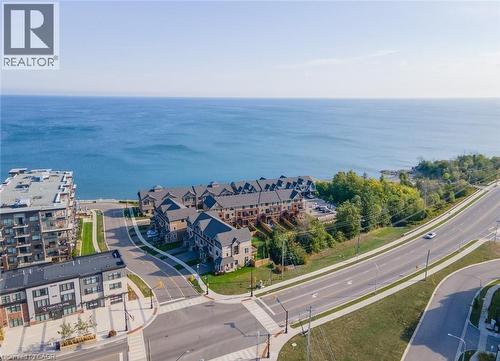 15 Pierre Trudeau Lane, Grimsby, ON - Outdoor With Body Of Water With View