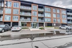 38 HARBOUR Street Unit# 214 Port Dover, ON N0A 1N0