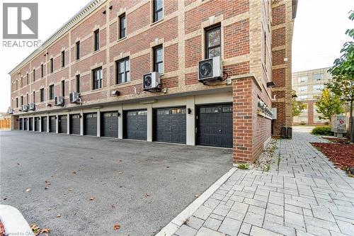 760 Lakeshore Road E Unit# 202, Mississauga, ON - Outdoor