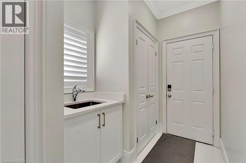 7 Bernini Court, Hamilton, ON - Indoor Photo Showing Other Room