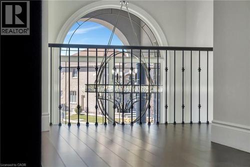 7 Bernini Court, Hamilton, ON - Indoor Photo Showing Other Room