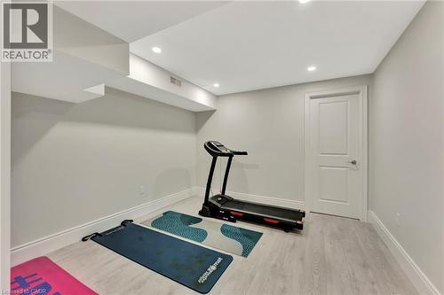 7 Bernini Court, Hamilton, ON - Indoor Photo Showing Gym Room
