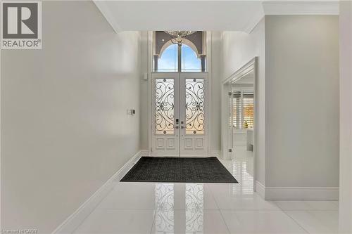 7 Bernini Court, Hamilton, ON - Indoor Photo Showing Other Room