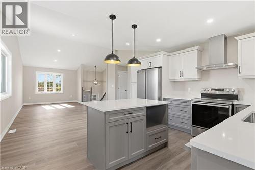 78 Netherby Road, Welland, ON - Indoor Photo Showing Kitchen With Upgraded Kitchen