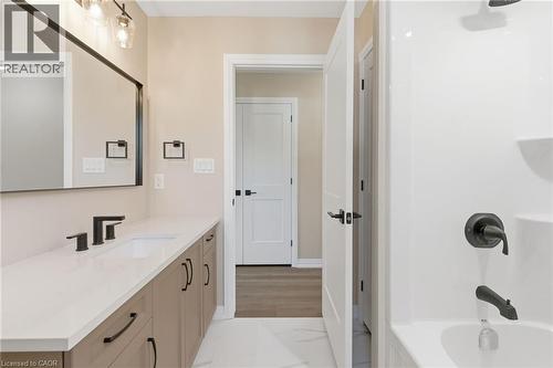 78 Netherby Road, Welland, ON - Indoor Photo Showing Bathroom