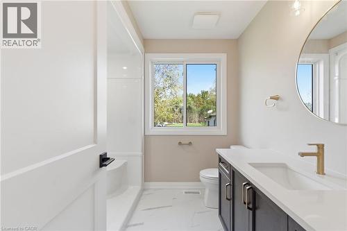 78 Netherby Road, Welland, ON - Indoor Photo Showing Bathroom