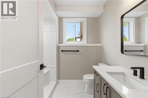 78 Netherby Road, Welland, ON - Indoor Photo Showing Bathroom