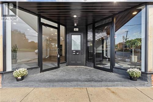 1809 King Street, Hamilton, ON 