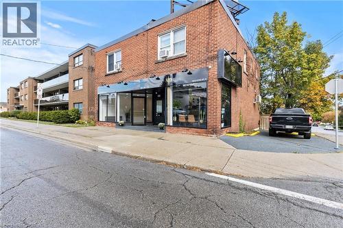 1809 King Street, Hamilton, ON 