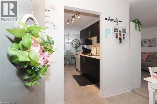 29 West Avenue Unit# 403, Kitchener, ON - Indoor