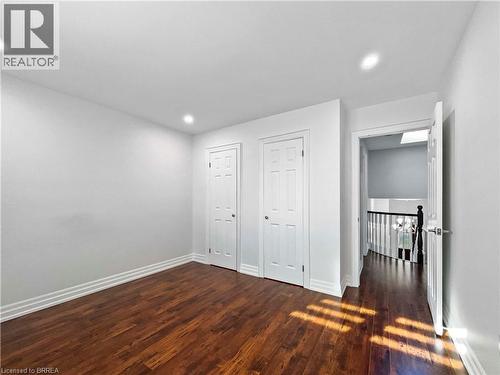 701 Upper Paradise Road, Hamilton, ON - Indoor Photo Showing Other Room