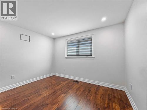 701 Upper Paradise Road, Hamilton, ON - Indoor Photo Showing Other Room