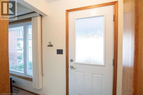 313 Barton Street W, Hamilton, ON - Indoor Photo Showing Other Room