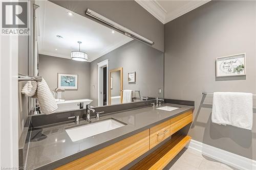 Second Primary Ensuite - 597 Old York Road, Burlington, ON - Indoor Photo Showing Bathroom