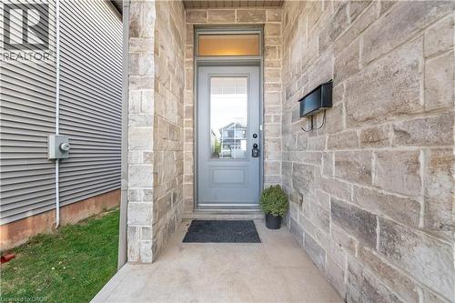 235 Mead Avenue, Hamilton, ON - Indoor Photo Showing Other Room