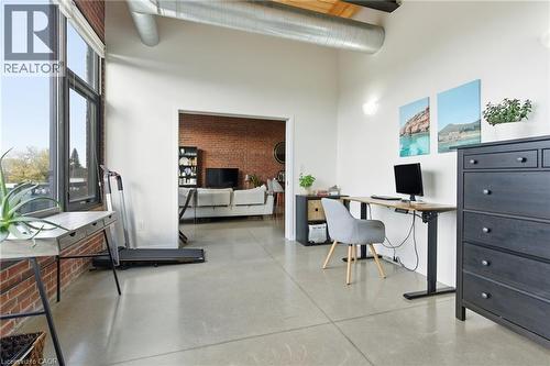 85 Spruce Street N Unit# 203, Cambridge, ON - Indoor