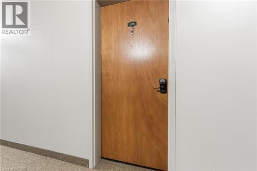 85 Spruce Street N Unit# 203, Cambridge, ON - Indoor Photo Showing Other Room