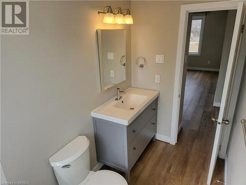 1438 Beckworth Avenue, London, ON - Indoor Photo Showing Bathroom