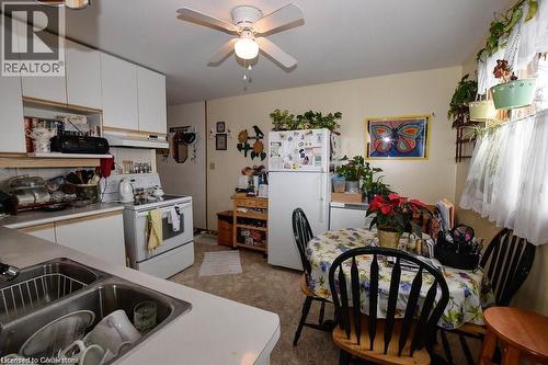 120 Parkdale Avenue N, Hamilton, ON - Indoor Photo Showing Dining Room