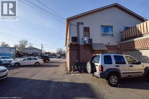 120 Parkdale Avenue N, Hamilton, ON - Outdoor