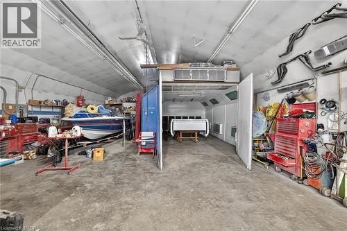 477 Lynden Road, Brantford, ON - Indoor Photo Showing Garage