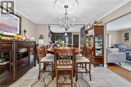 477 Lynden Road, Brantford, ON - Indoor Photo Showing Dining Room