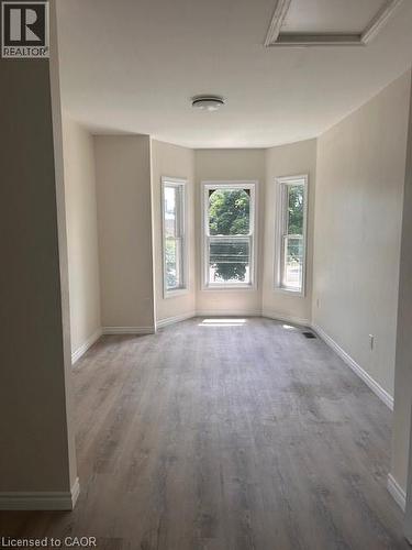 488 Hughson Street N, Hamilton, ON - Indoor Photo Showing Other Room