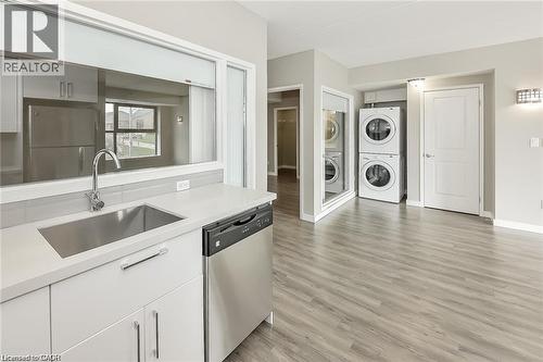 1291 Gordon Street Unit# 223, Guelph, ON - Indoor Photo Showing Other Room