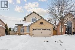 27 SURREY Drive  Ancaster, ON L9K 1L9