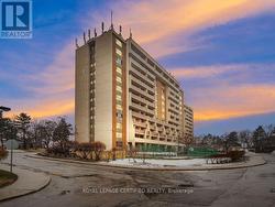 1209 - 2929 AQUITAINE AVENUE  Mississauga, ON L5N 2C7