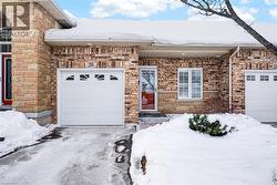 26 MANITOULIN Trail  Glanbrook, ON L9B 2X8