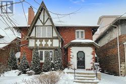 89 ORIOLE PARKWAY  Toronto, ON M5P 2G7