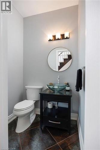 1061 Summit Ridge Drive, Oakville, ON - Indoor Photo Showing Bathroom