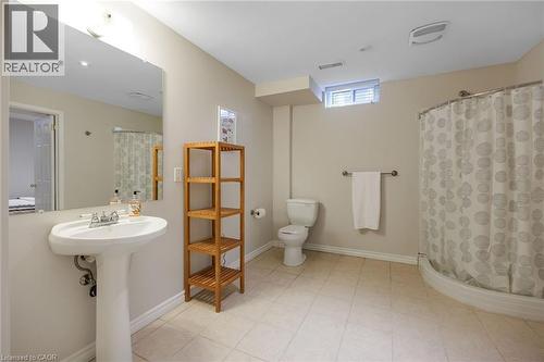 1061 Summit Ridge Drive, Oakville, ON - Indoor Photo Showing Bathroom