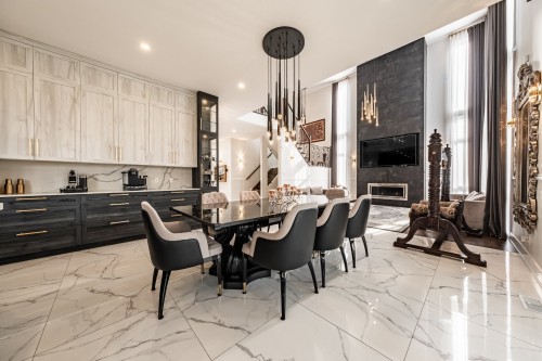 Dining Room - 38 Rue De L'Oiselet, Carignan, QC - Indoor Photo Showing Dining Room With Fireplace