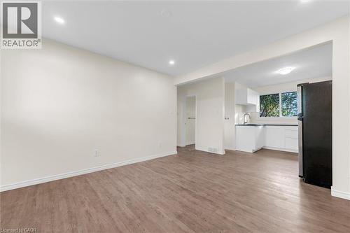 62 Bond Street, Kitchener, ON - Indoor Photo Showing Other Room