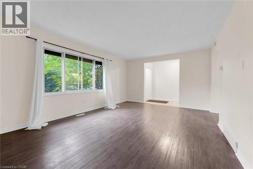 62 Bond Street, Kitchener, ON - Indoor Photo Showing Other Room
