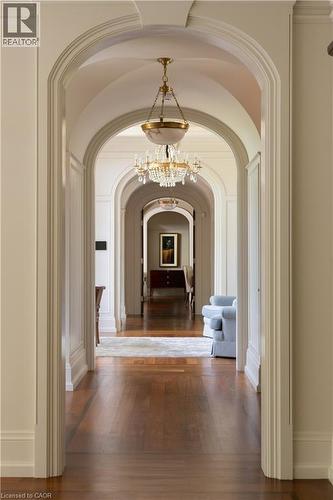 2054 Lakeshore Road E, Oakville, ON - Indoor Photo Showing Other Room